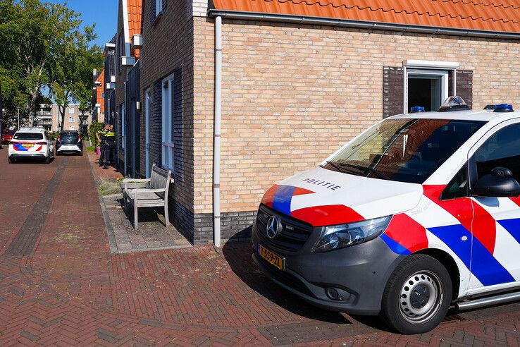 Politie op zoek naar 41-jarige man in Zwartsluis na melding steekincident