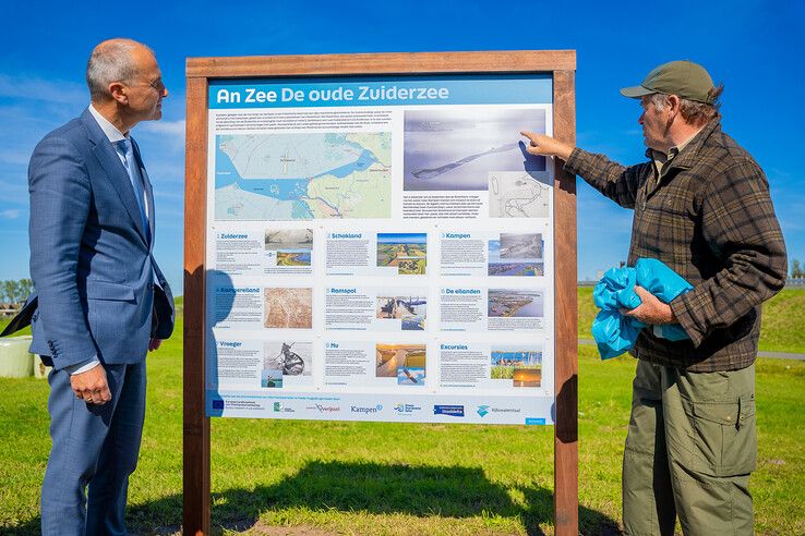 Verleden en heden van IJsseldelta op bord bij Ramspol onthuld