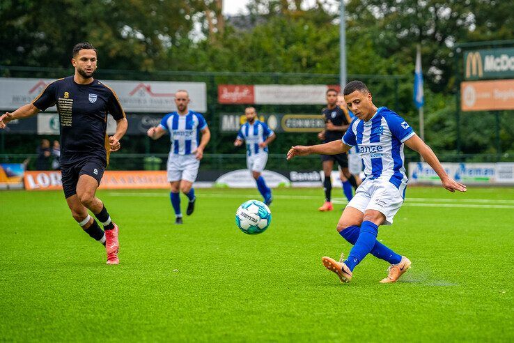 In beeld: KHC onderuit in eerste thuiswedstrijd, DOS hekkensluiter