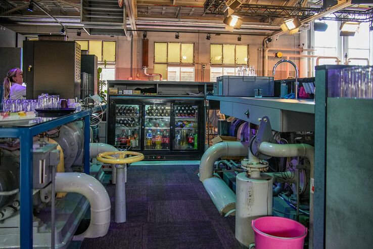In beeld: Cultuurwethouders reiken Erfgoedprijs Zwolle-Kampen uit aan Makersfabriek