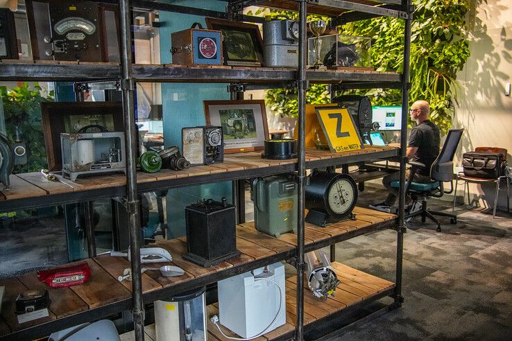 In beeld: Cultuurwethouders reiken Erfgoedprijs Zwolle-Kampen uit aan Makersfabriek