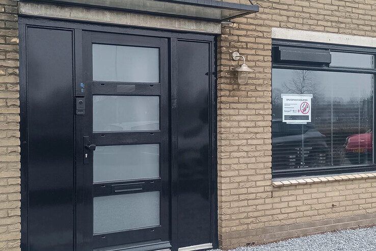Het drugspand aan de Rondweg is voor een jaar gesloten.
