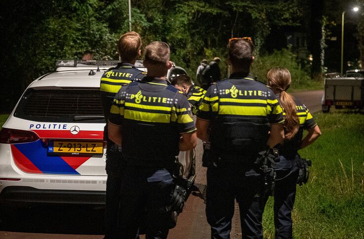 Grote zoekactie bij Oude Veerweg in Zwolle zonder resultaat (video)