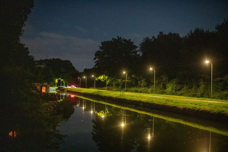 Grote zoekactie bij Oude Veerweg in Zwolle zonder resultaat (video)