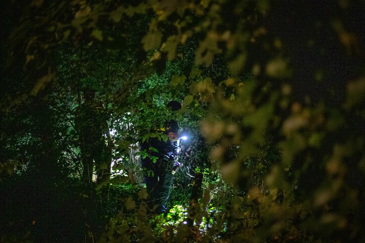 Grote zoekactie bij Oude Veerweg in Zwolle zonder resultaat (video)