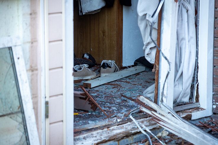 In beeld: Bij daglicht wordt schade pas echt zichtbaar na explosie in Zwolle (video)