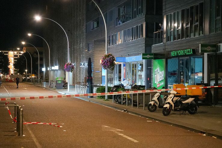 Explosief afgegaan bij telefoonwinkel in Zwolle
