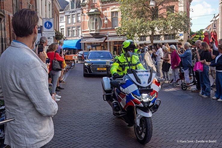 In beeld: Koning Willem-Alexander trapt Ter Borch-halfjaar af in Zwolle