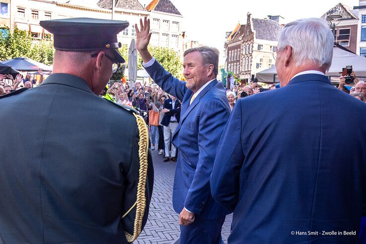 In beeld: Koning Willem-Alexander trapt Ter Borch-halfjaar af in Zwolle