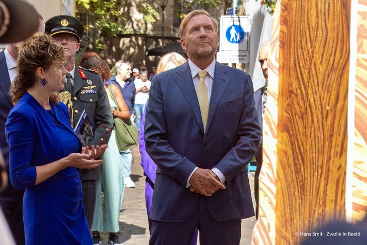 In beeld: Koning Willem-Alexander trapt Ter Borch-halfjaar af in Zwolle