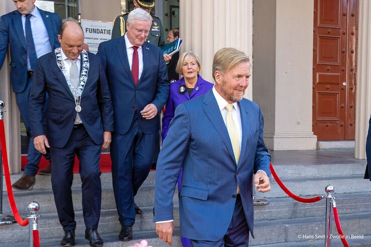 In beeld: Koning Willem-Alexander trapt Ter Borch-halfjaar af in Zwolle