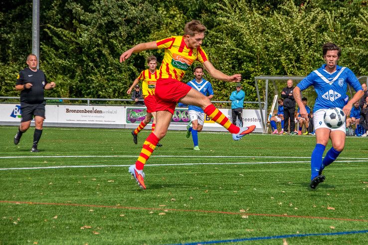 In beeld: Go Ahead Kampen 2 walst met 1-9 over Kampen en gaat door in beker