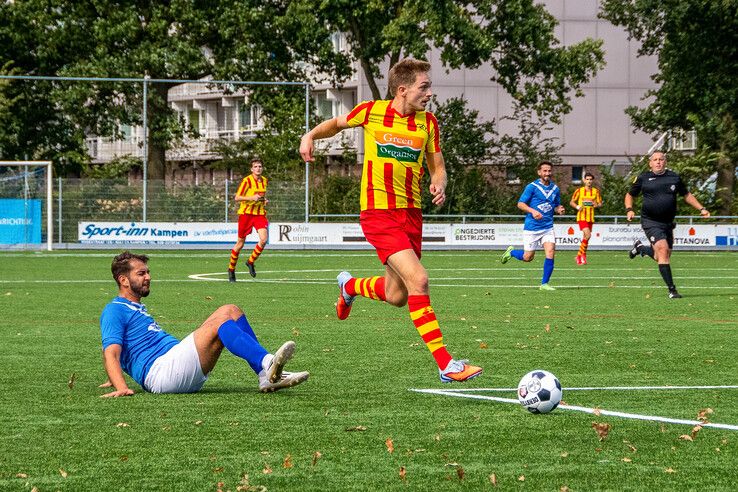 In beeld: Go Ahead Kampen 2 walst met 1-9 over Kampen en gaat door in beker