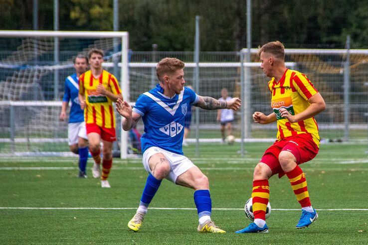 In beeld: Go Ahead Kampen 2 walst met 1-9 over Kampen en gaat door in beker