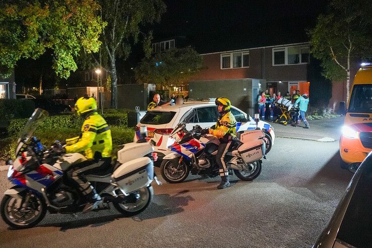 Steekpartij in Zwolle: slachtoffer met spoed naar ziekenhuis, man aangehouden