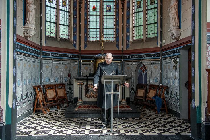 In beeld: Begrafenis van een eeuw geleden komt even tot leven in Zwolle
