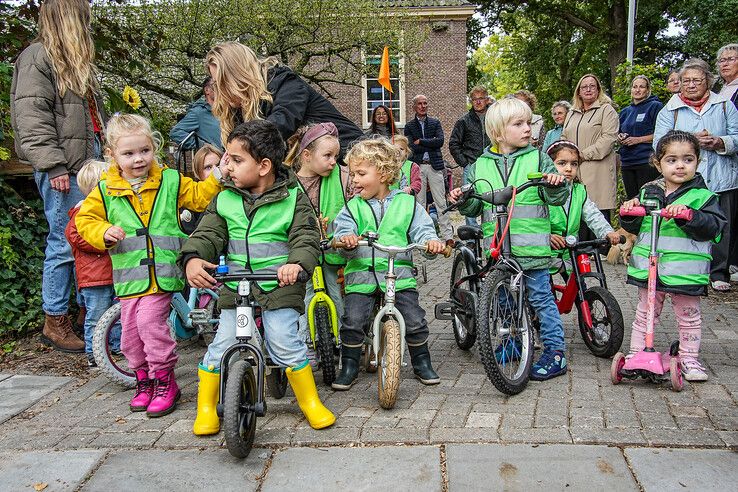 In beeld: Nieuwe fietsstraat geopend in Zwolle