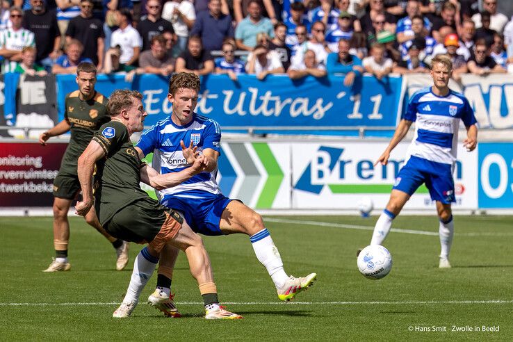 In beeld: PEC Zwolle lijdt eerste seizoensnederlaag tegen FC Utrecht