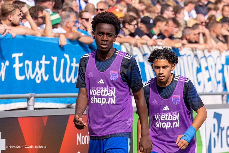 In beeld: PEC Zwolle lijdt eerste seizoensnederlaag tegen FC Utrecht