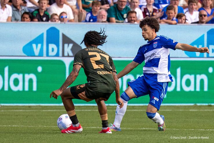 In beeld: PEC Zwolle lijdt eerste seizoensnederlaag tegen FC Utrecht