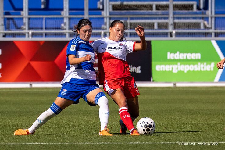 In beeld: PEC Zwolle Vrouwen zakt door het ijs in blessuretijd tegen FC Utrecht
