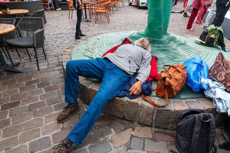 Opnieuw protest op Grote Markt: ‘Het lijkt onderhand wel het Malieveld van Zwolle’