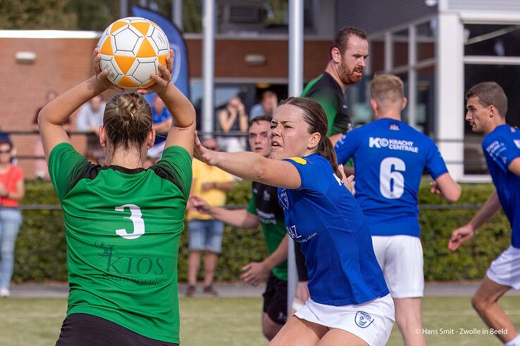In beeld: Sparta Zwolle opent korfbalseizoen met nederlaag