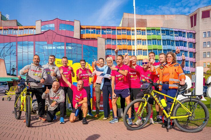 Traumateam Groningen komt hardlopend aan bij Isala Zwolle