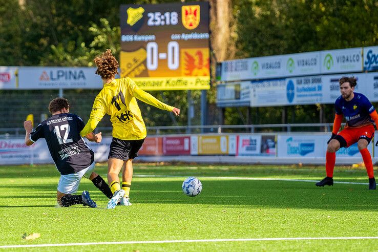 In beeld: DOS Kampen blijft puntloos na 1-3 verlies tegen CSV Apeldoorn