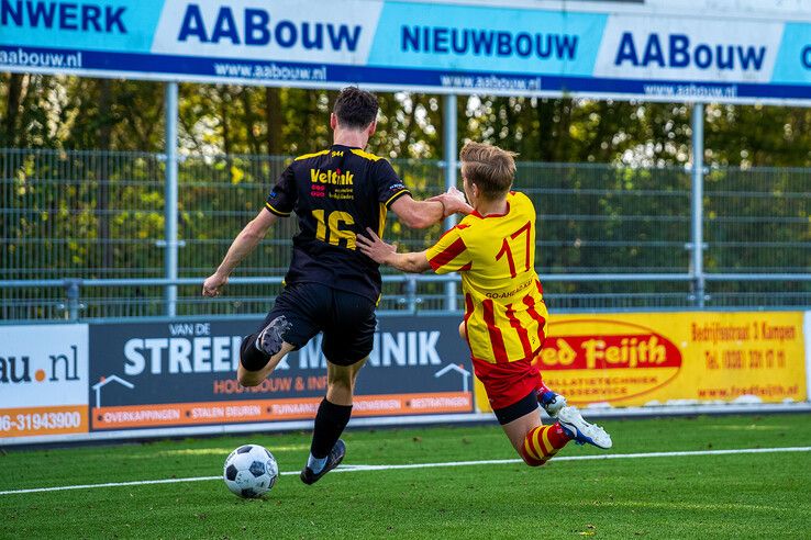 In beeld: Go Ahead Kampen glansrijk door naar tweede ronde districtsbeker