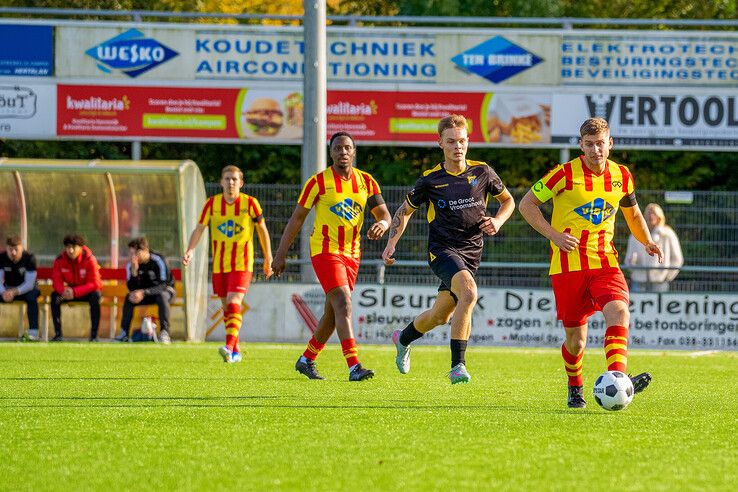In beeld: Go Ahead Kampen glansrijk door naar tweede ronde districtsbeker
