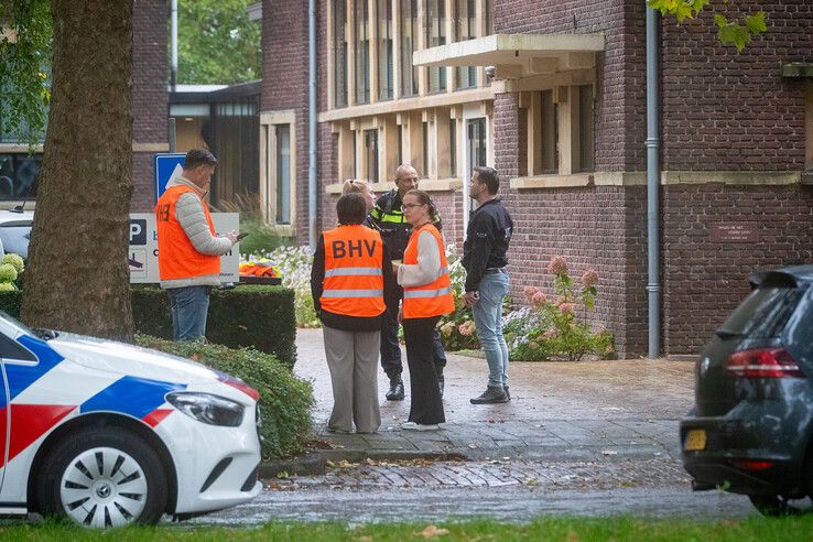 Vrouw (68) aangehouden na bedreiging bij Deltawonen in Zwolle