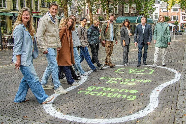 Aftrap van campagne op Grote Kerkplein in Zwolle.