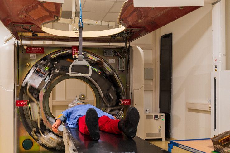 In beeld: Iedereen wil de operatiekamer in – grote drukte bij opleidingsmarkt Isala Zwolle