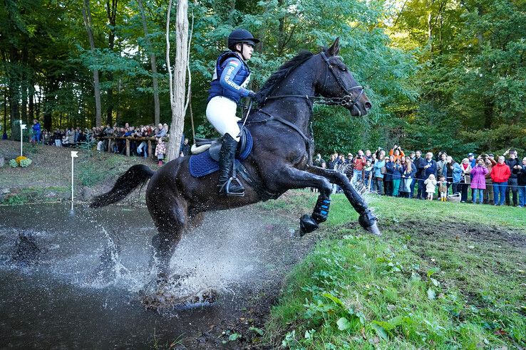 In beeld: Hattem geniet van paardensport en natuur tijdens Molecaten Ruiterdag