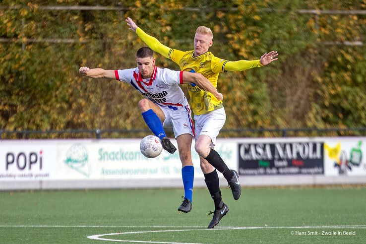 In beeld: Met tien man strijdend SV Zwolle sneuvelt in de beker na penalty’s