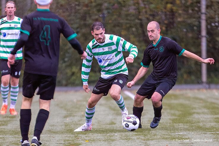 In beeld: Late treffers bezorgen ’s-Heerenbroek overwinning op Zwolsche Boys