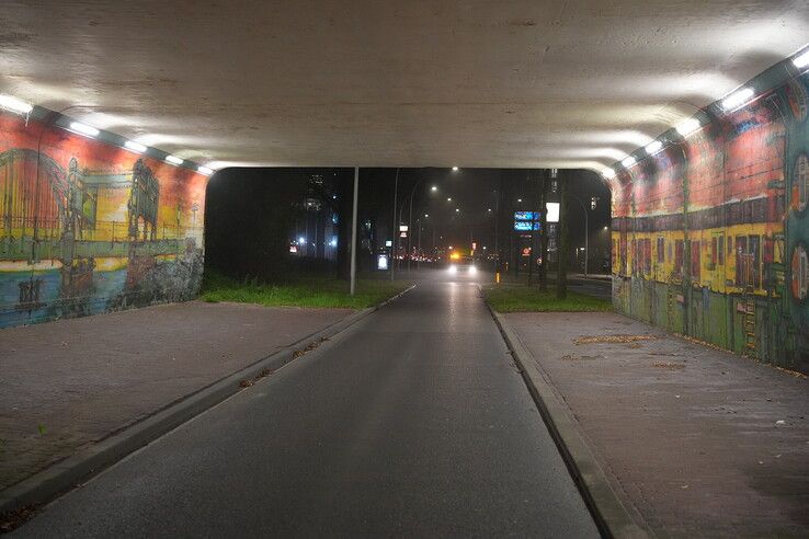 Twee gewonden bij botsing tussen auto en lijnbus in Zwolle