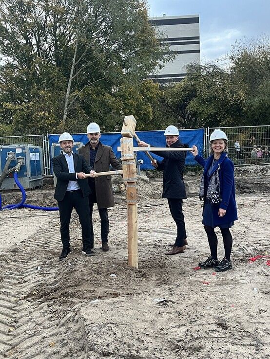 Eerste paal de Havezate is geslagen, start voor bouw van 272 woningen