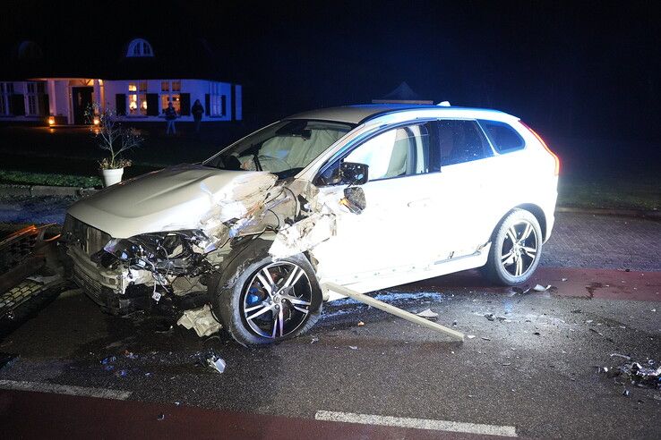 Aanrijding tussen auto en trekker op de Koelmansstraat