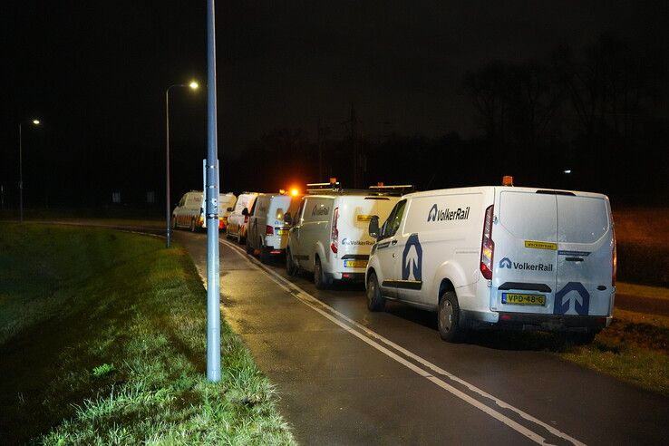 Koperdiefstal bij Zwolle legt treinverkeer stil: hinder houdt aan tot maandagmiddag