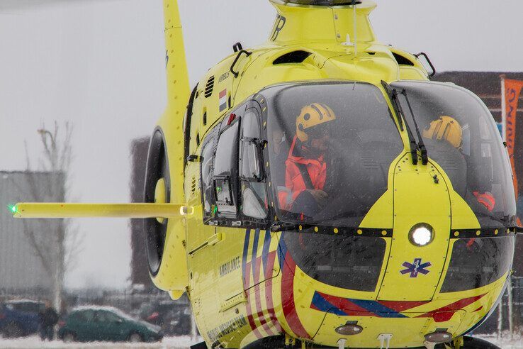 Medisch incident aan Ertsstraat in Kampen, traumahelikopter ingezet