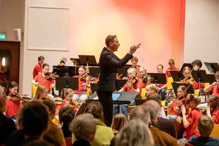 De Vuurvogel zegt winter vaarwel met Lenteconcert in Stadshagen