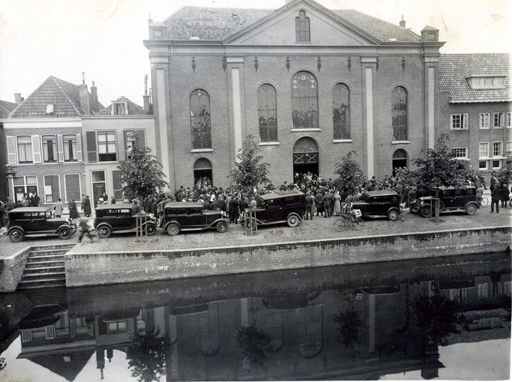 Kampen lanceert stadswandeling ‘Op de Theologische Toer’
