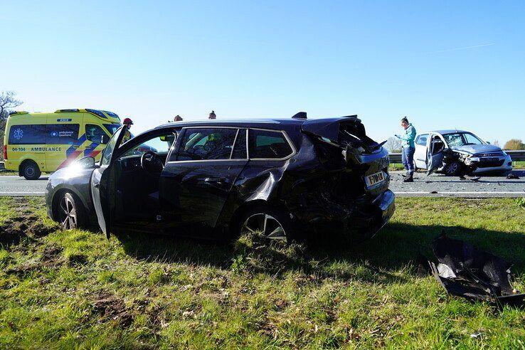 Moedereend komt om bij ongeval op N35 bij Zwolle