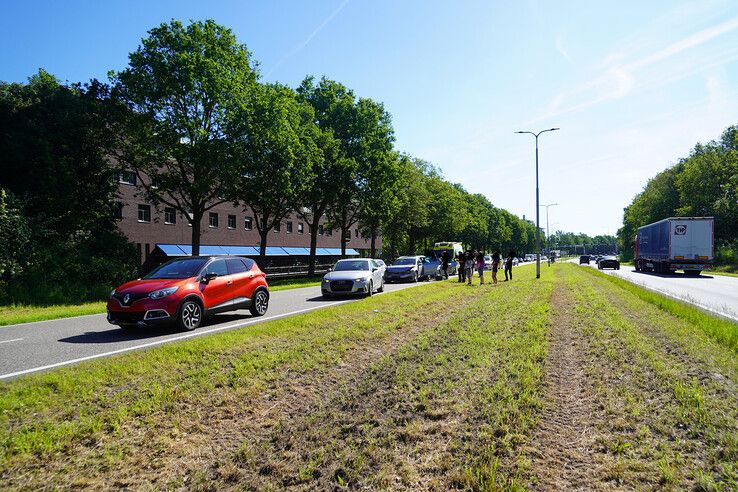 Vier auto’s betrokken bij kop-staartbotsing op de IJsselallee