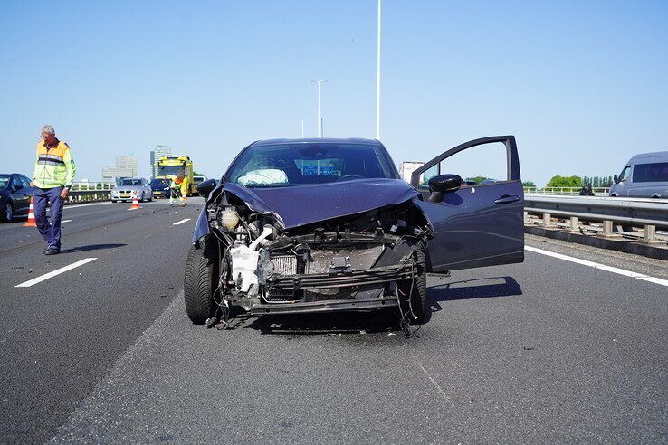 Flinke vertraging na ongeval op A28 bij Zwolle