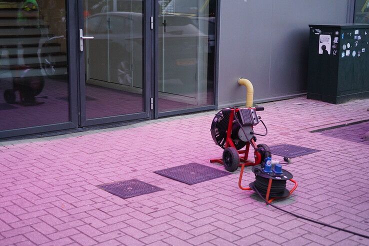 Meer dan honderd bezoekers tijdelijk geëvacueerd na brandmelding bij Zwols entertainmentcentrum