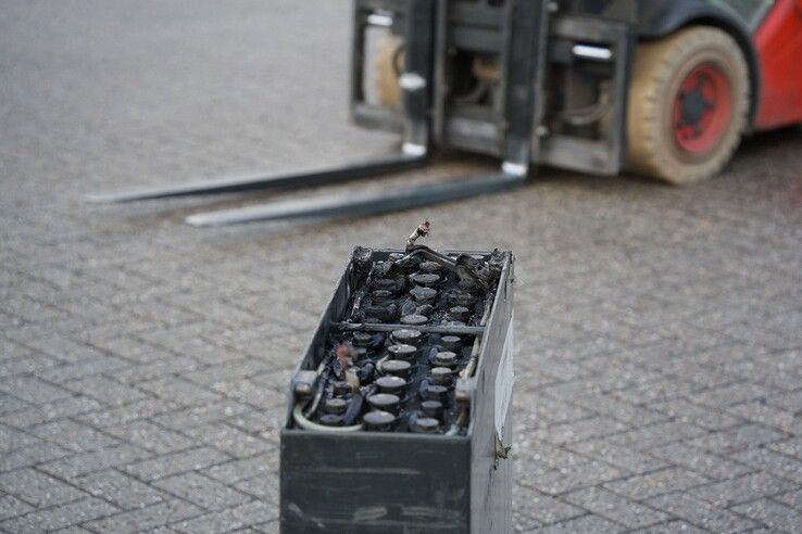 Elektrische pompwagen in brand op industrieterrein Hessenpoort