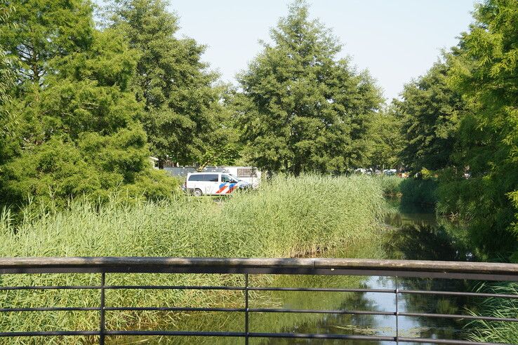 Hulpdiensten rukken uit na vondst overleden persoon in Zwolle